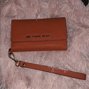 Micheal Kors wallet/phone case 5,5s